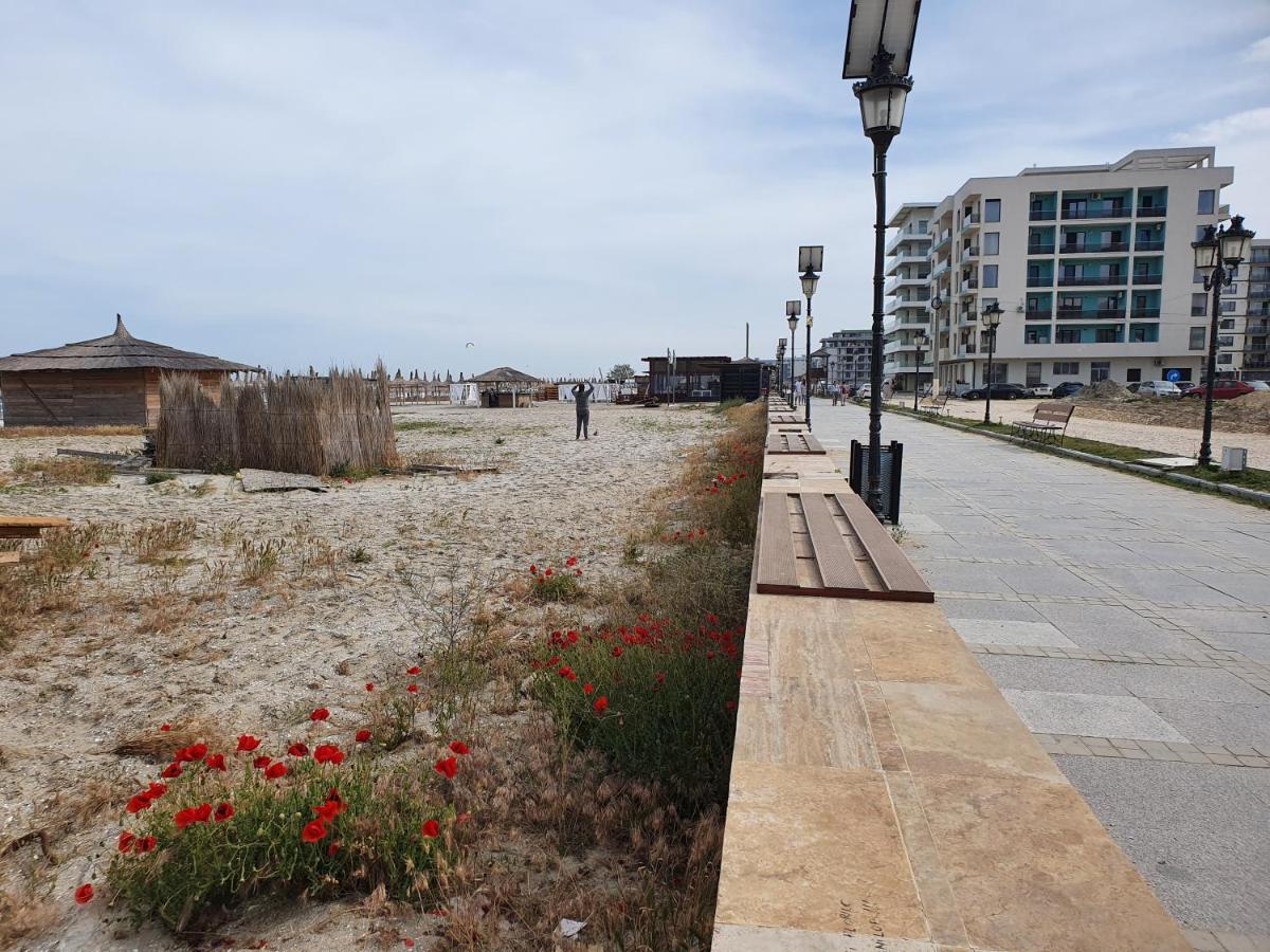 Relax Inn Apartment Năvodari Εξωτερικό φωτογραφία