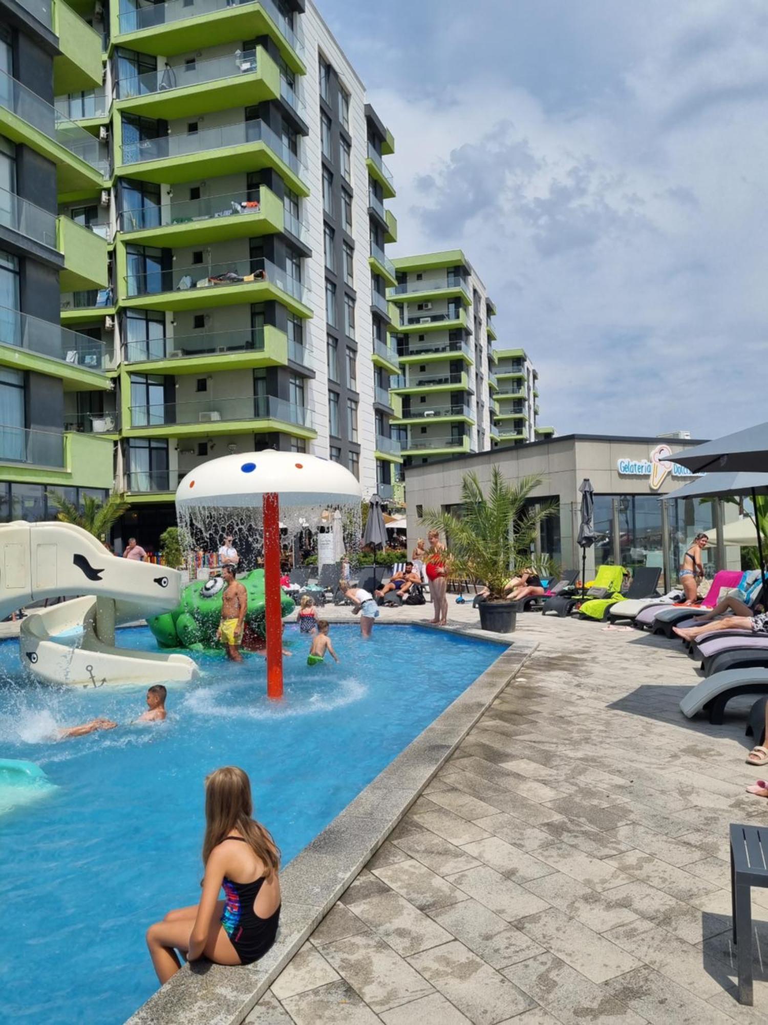 Relax Inn Apartment Năvodari Εξωτερικό φωτογραφία