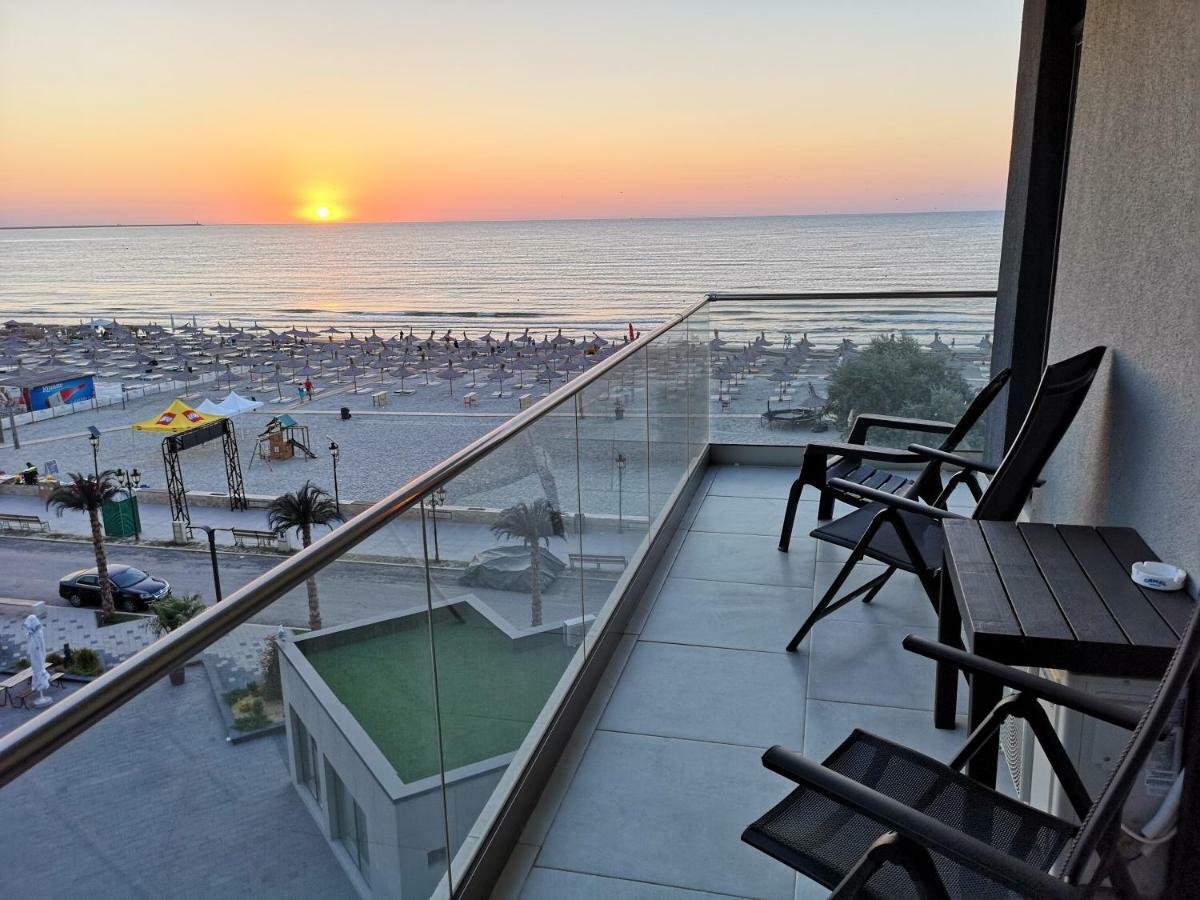 Relax Inn Apartment Năvodari Εξωτερικό φωτογραφία