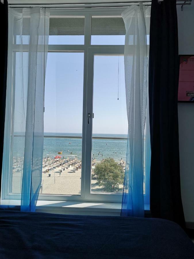 Relax Inn Apartment Năvodari Εξωτερικό φωτογραφία