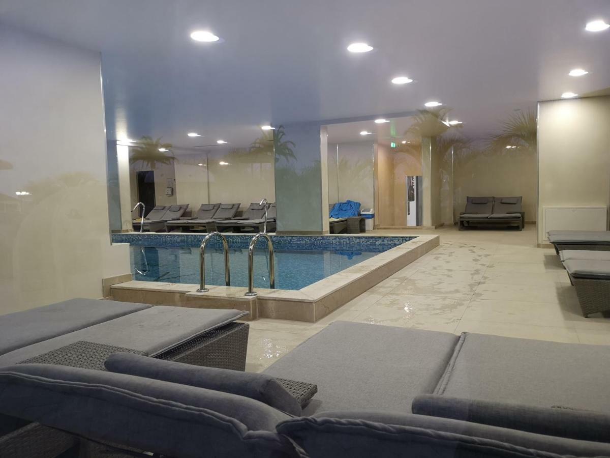 Relax Inn Apartment Năvodari Εξωτερικό φωτογραφία